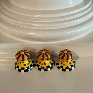 Cabinet Knobs Vintage (set of 3)